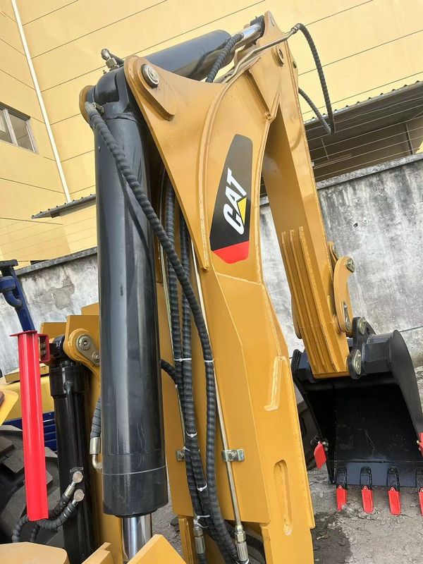 Carregador de retroescavadeira usado Caterpillar CAT420F Carregador de retroescavadeira cat 420f/ japonês de segunda mão motor de retroescavadeiras em boas condições