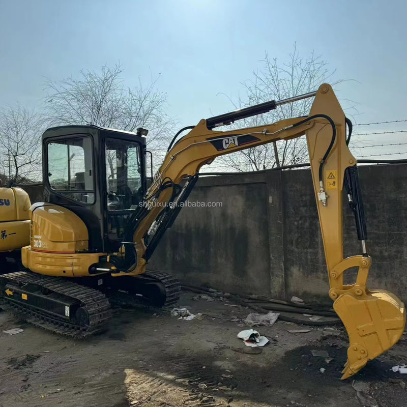 Quase novo Japão usado mini escavadeira de 3 toneladas CAT303CR usado crawler japonês usado preço da escavadeira para venda