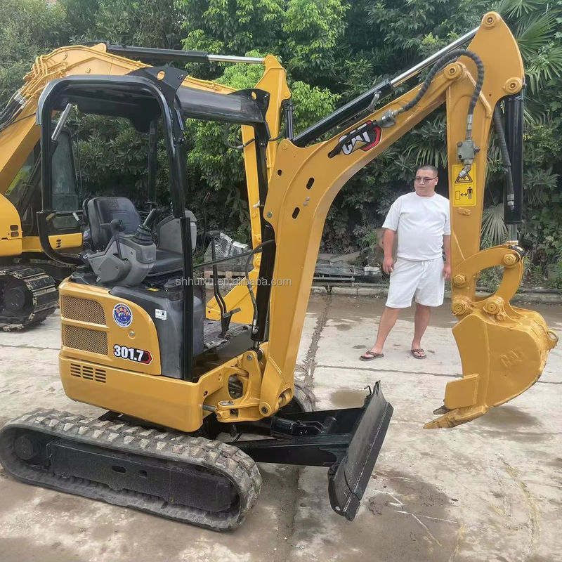 mini escavadeira usada cat301.7 com trilho de borracha/mini escavadeira de segunda mão cat301.7 com preço barato para venda