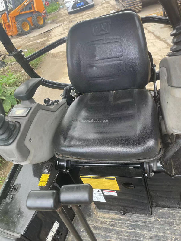 mini escavadeira usada cat301.7 com trilho de borracha/mini escavadeira de segunda mão cat301.7 com preço barato para venda