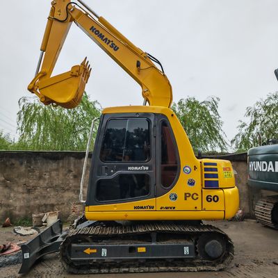 Excavadora Komatsu pc60/horário de trabalho baixo com alta potência de escavação Komatsu pc60 usada à venda